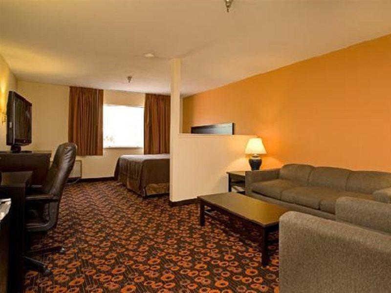 Econo Lodge Inn & Suites Santa Fe Exterior photo